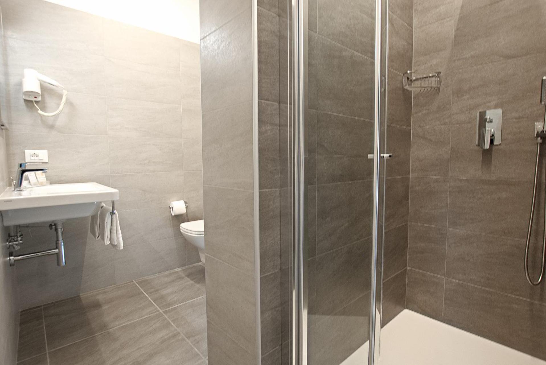 Hotel Paris 3*