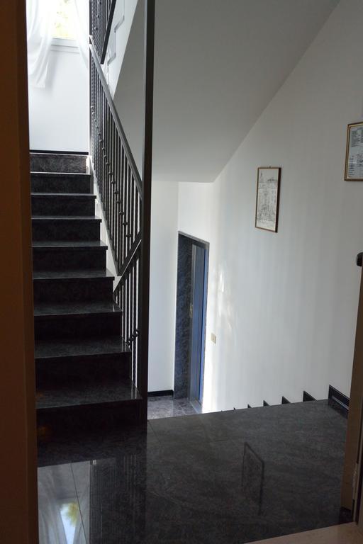 Paris 3*